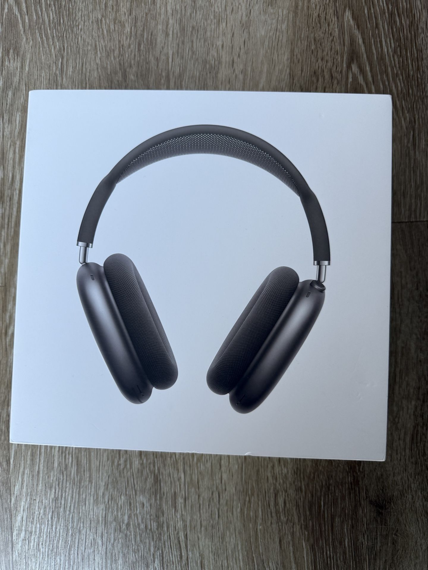 Apple AirMax Headphones