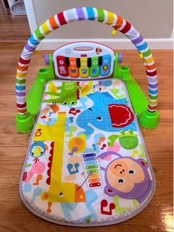 Fisher-Price Deluxe Kick & Play Piano Gym Mat