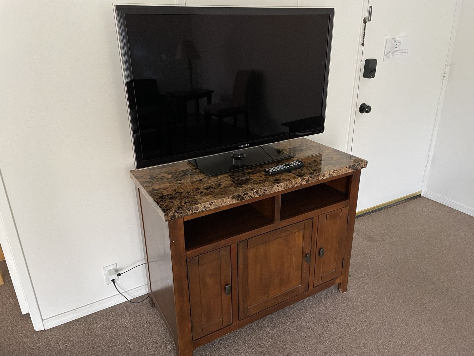 TV Stand, End Tables, Lamps