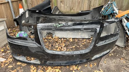 Chrysler 300 Bumper 