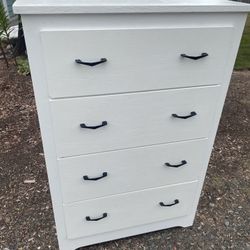 Free Dresser