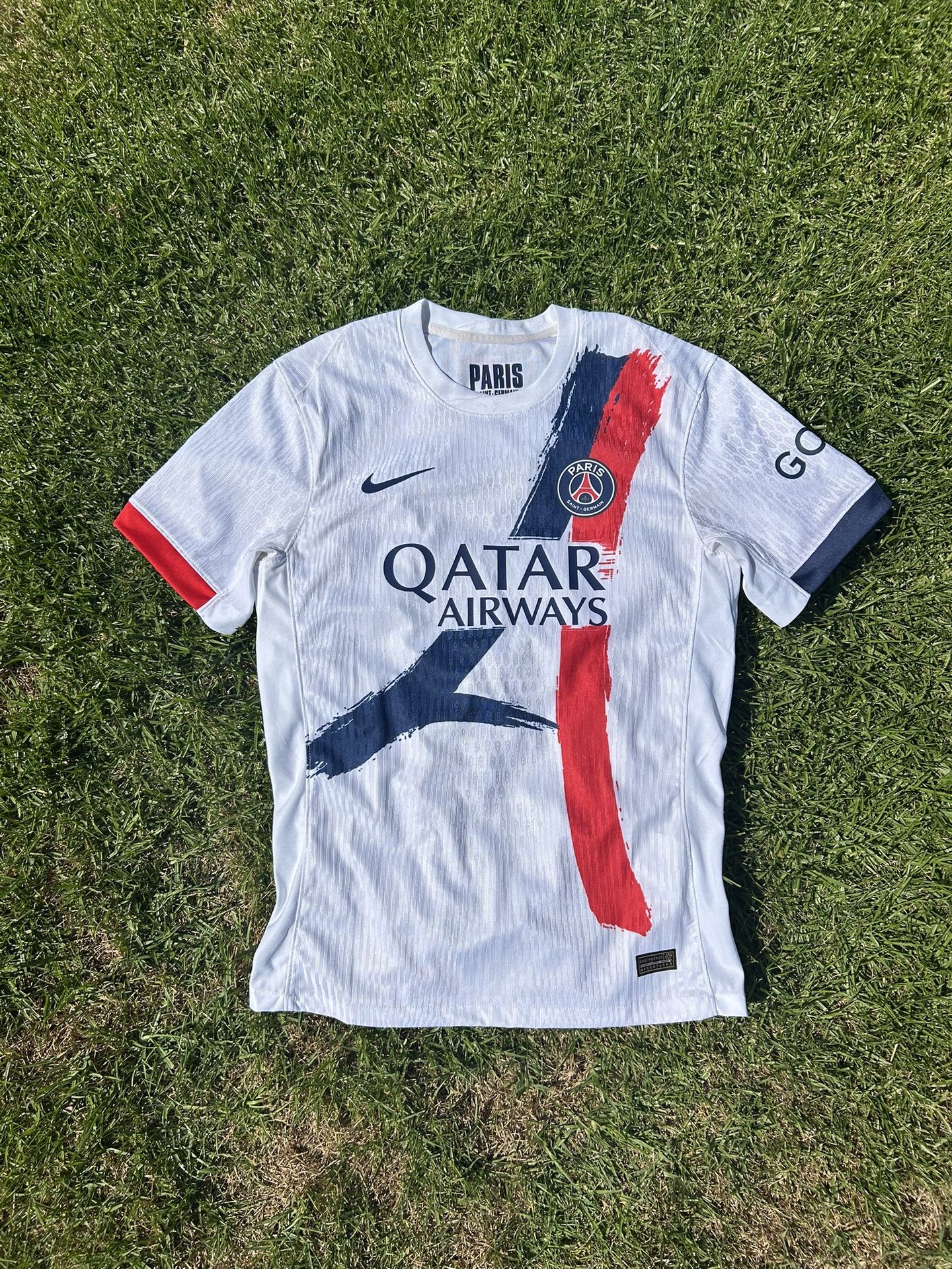 24/25 Paris Saint-Germain’s Away Player Version Jersey (Large)