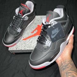 Jordan 4 Bred