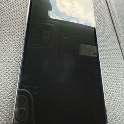 iPhone 13 ProMax UNLOCKED