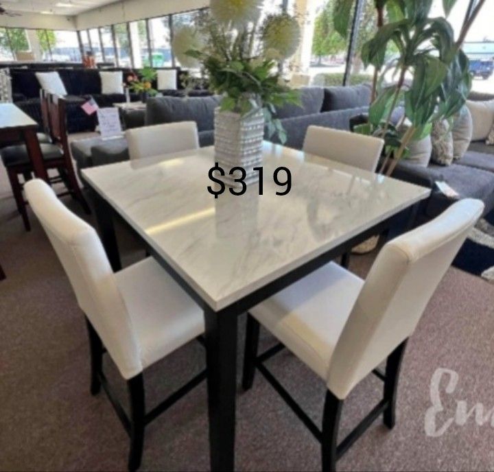 5 pc Counter Height Dining Set