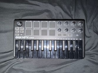 Akai MPK Mini MIDI Keyboard Controller