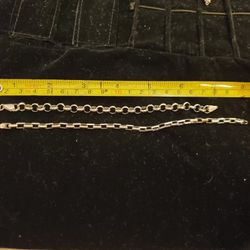 925 sterling silver jewelry. Looks brandnew...i  sell them because I don't use them anymore