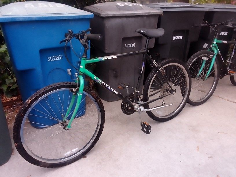 2 Vintage 90's Jazz Latitude By Trek Mountain Bikes 