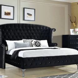 King Size Bed Frame Tufted velvet/suede and rhinestone 