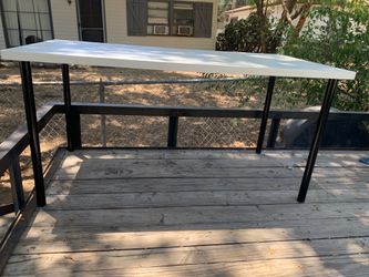 IKEA TABLE