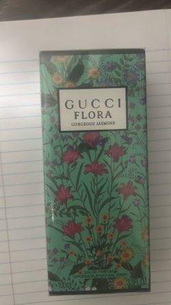 of Gucci Flora Gorgeous Jasmine Eau de Parfum (3.3 fl.oz)