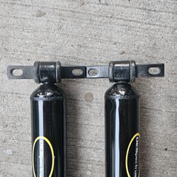 2005-2017 Honda Odyssey Set Of 2 Rear Shocks 