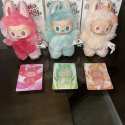 POPMART Big Into Energy Labubu’s Plush Toys 