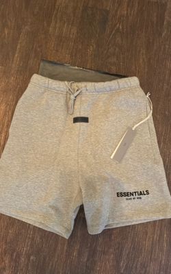 Essential shorts size small