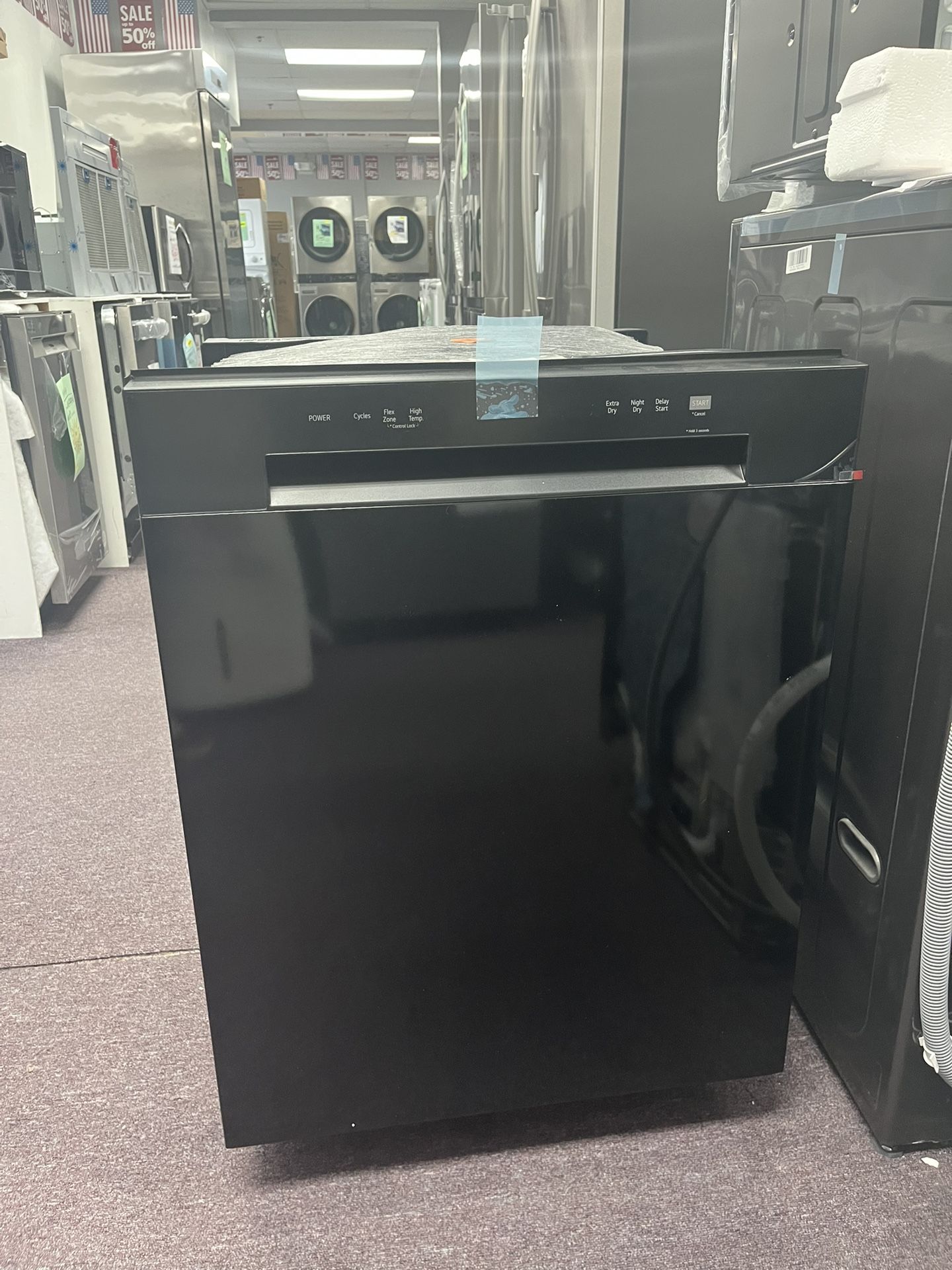 Dishwasher, 24’ Black New Scratch And Dents 