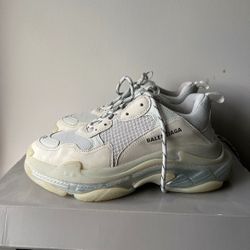Balenciaga Triple S