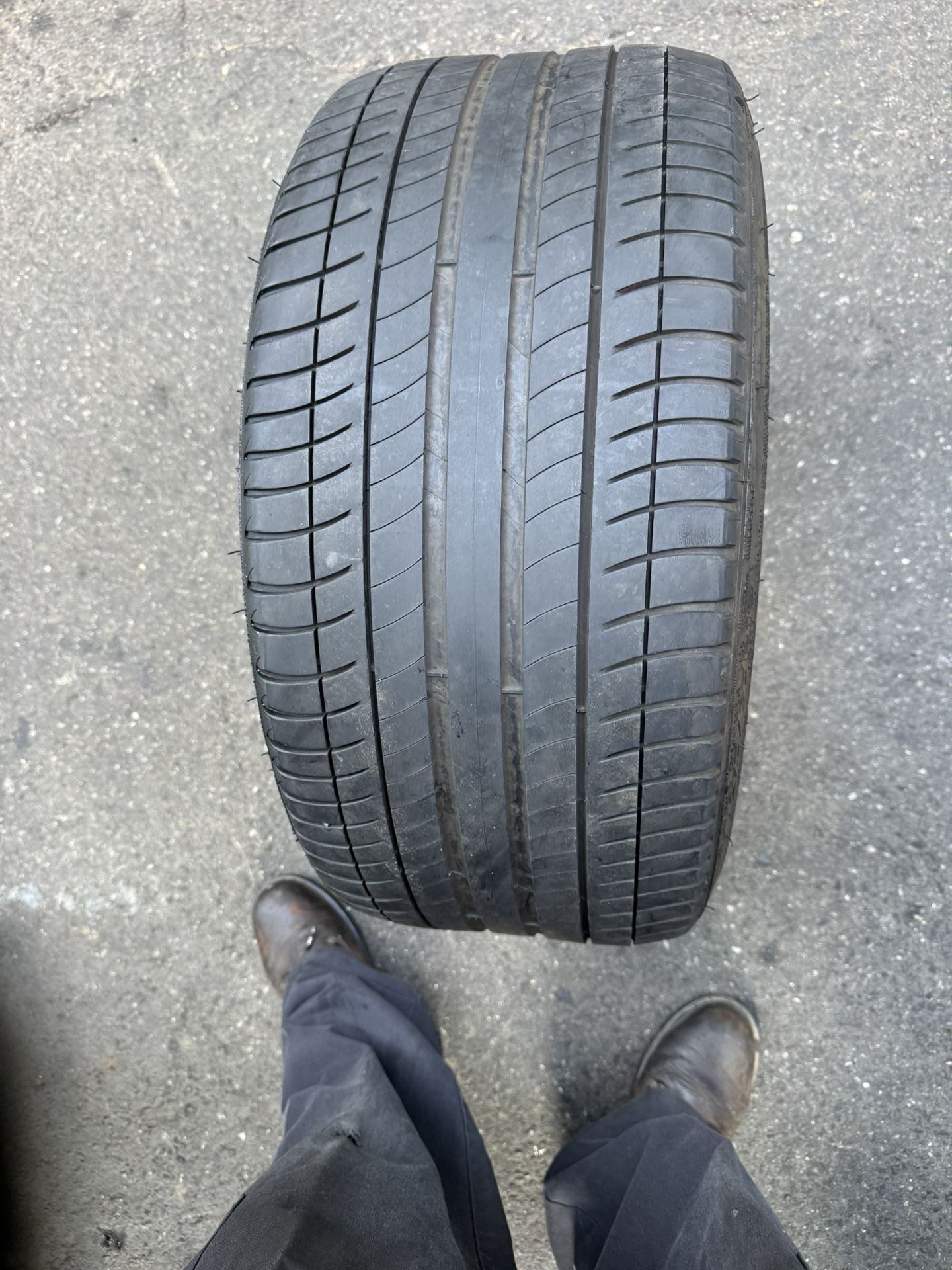 I Have 1 Tire 275-35-19 Michelin Primacy 3 Run Flat 60% Tread Life For $85 Mounted And Balanced 