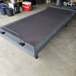 Rize The Edge Adjustable Bed Frame 