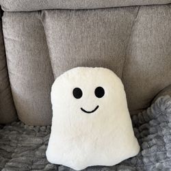 Small Ghost Plushie