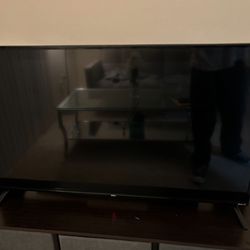 32 Inch Roku HDTV