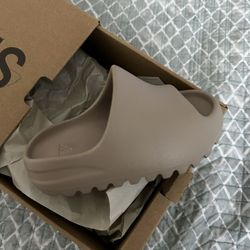 Yeezy slide