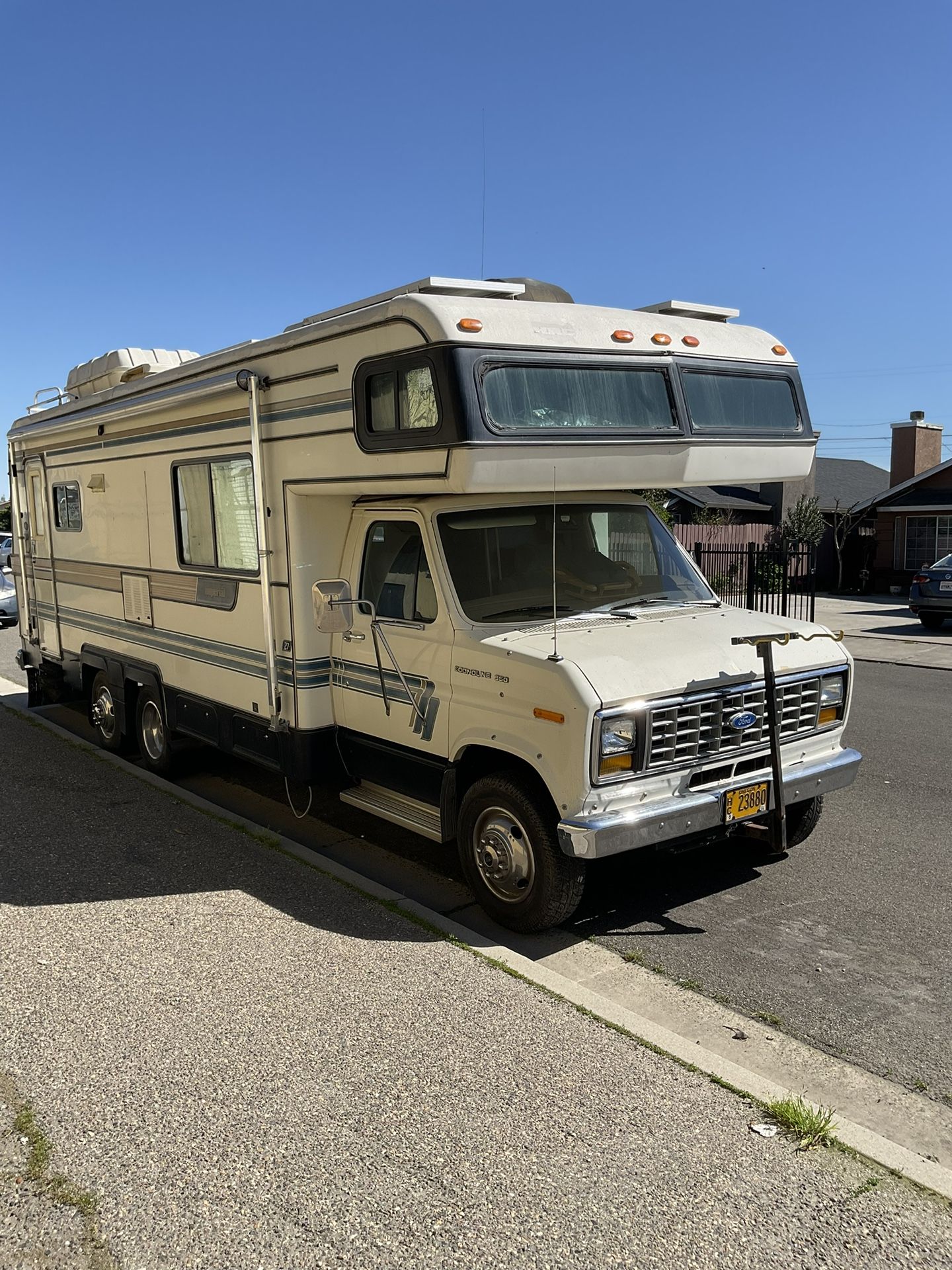 1989 Holiday rambler 27 imperial