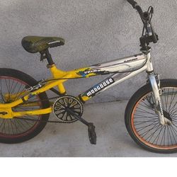Mongoose Traction BMX Bike
