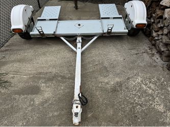 Carson Trailer Inc. tow dolly