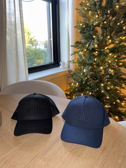Alo caps