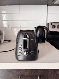 Oster 2-slice Toaster
