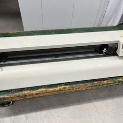 Roland Camm-1 Vinyl Cutter Plotter 
