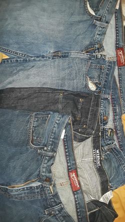 2 arizona..1 wrangler..1 old navy