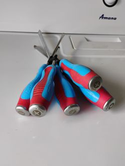 5 channel Lock screw drivers