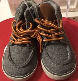 Baby Gap Grey high top Toddler shoe Size 6