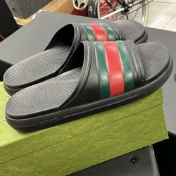 Gucci Sandals (862)