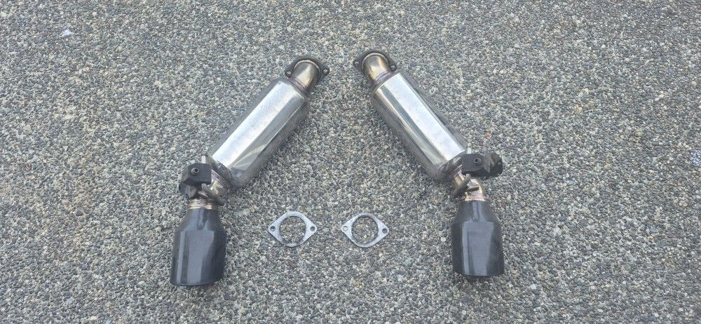 370z/G37 Muffler Delete/Axel Back Exaust