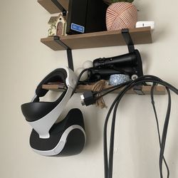 PS4 Vr Headset And PlayStation 4 1tb 