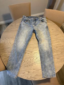 American Eagle Light Wash Jeans