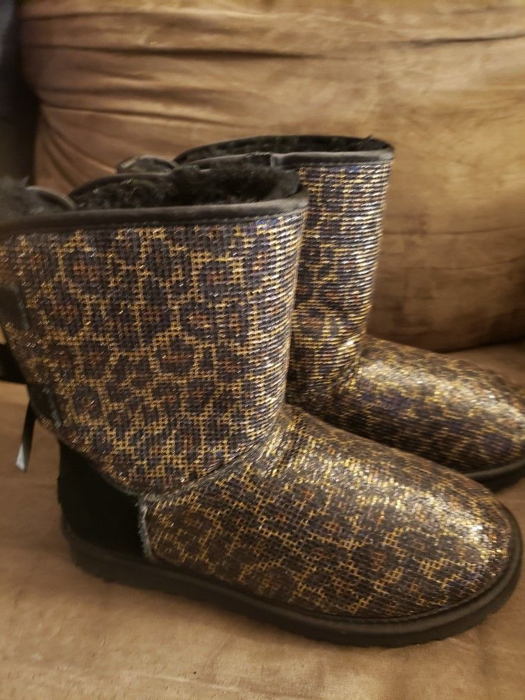 UGG AUSTRALIA BOOTS WOMENS 