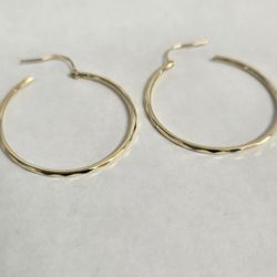 10kt Gold Hoops