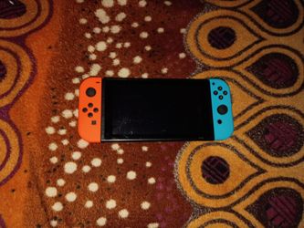 Nintendo switch turns on and works completely fine