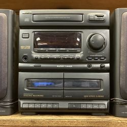 AIWA Stereo / CD / Tape / Tuner