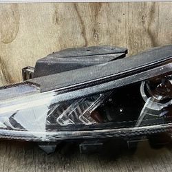2020 Hyundai Elantra Left head Light