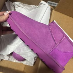 UGG Wmns Classic Ultra Mini Boot 'Mangosteen'