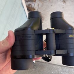 Bushnell Binoculars 