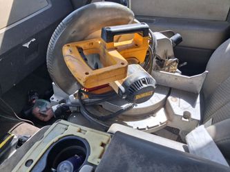Dewalt dw705 compound 12" miter saw