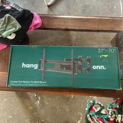 TV Wall Mount Hang Onn. 37’’-70’’