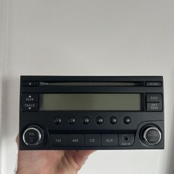 ✔️ 2016 Nissan Versa Stock Radio / OEM Head Unit – Great Condition