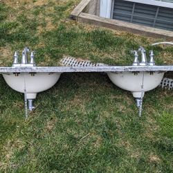 60 By 21 Ubatuba Granite With KOHLER Faucets And Sinks 