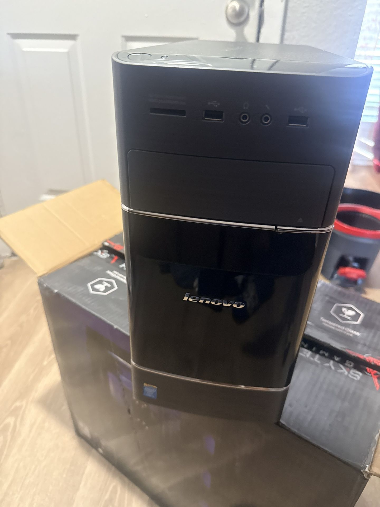 Desktop Computer